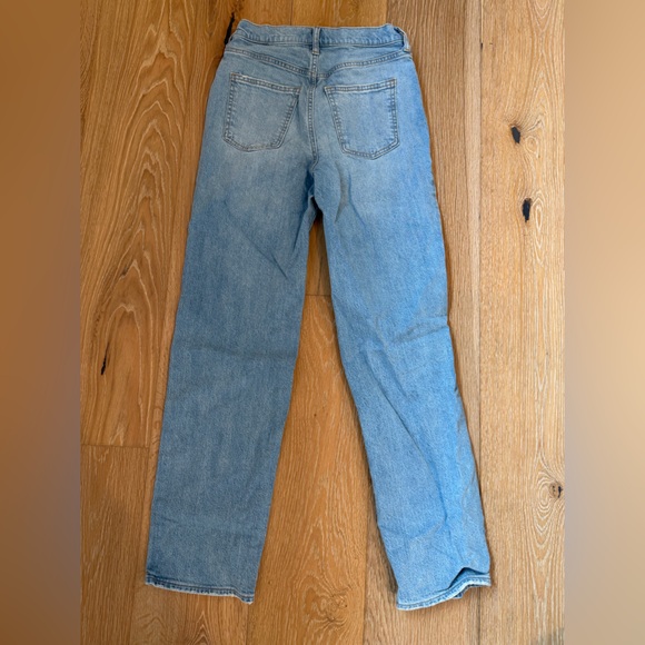 Universal Thread • Rhinestone High Rise Straight Jeans - Picture 8 of 9